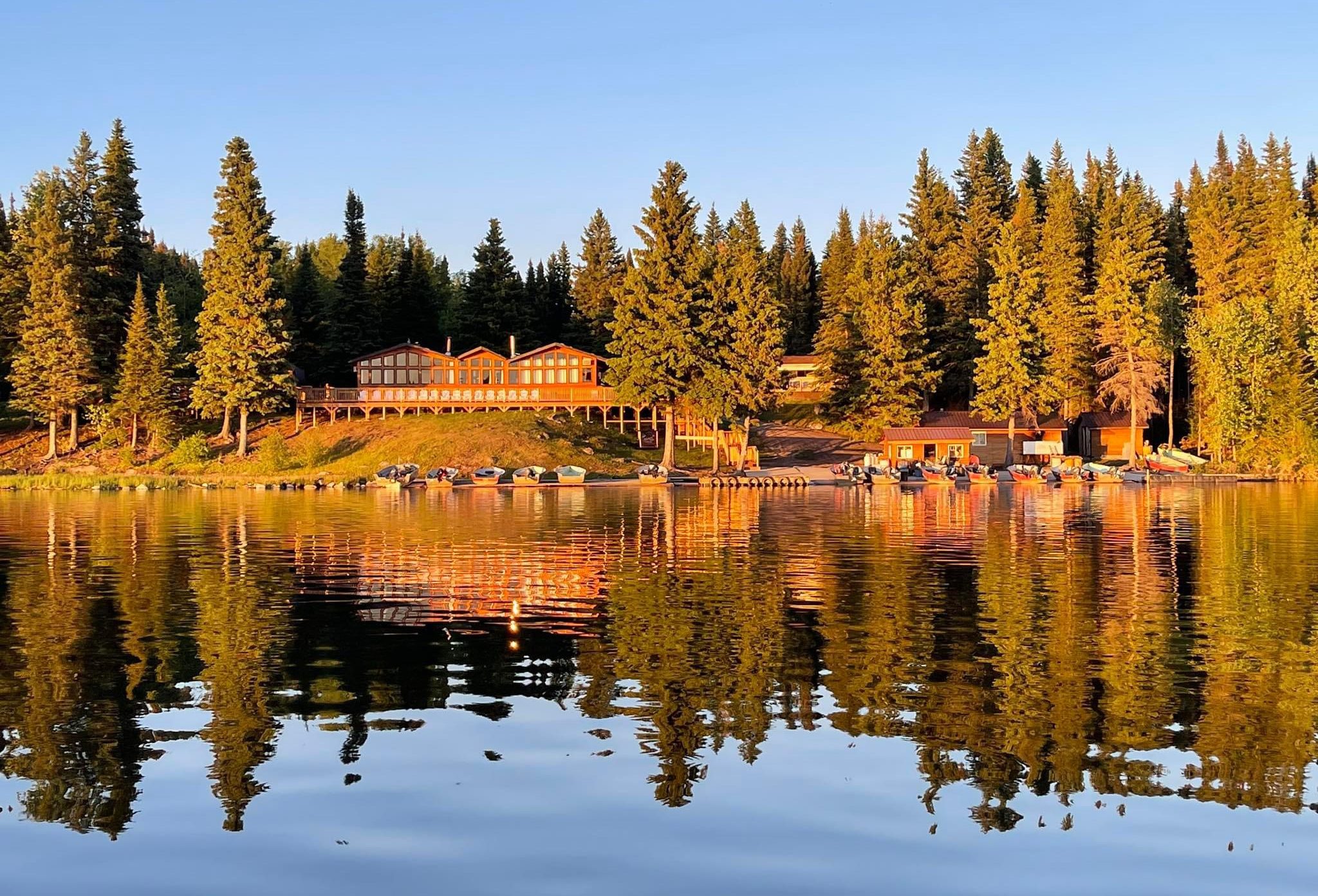 manitoba fishing lodges