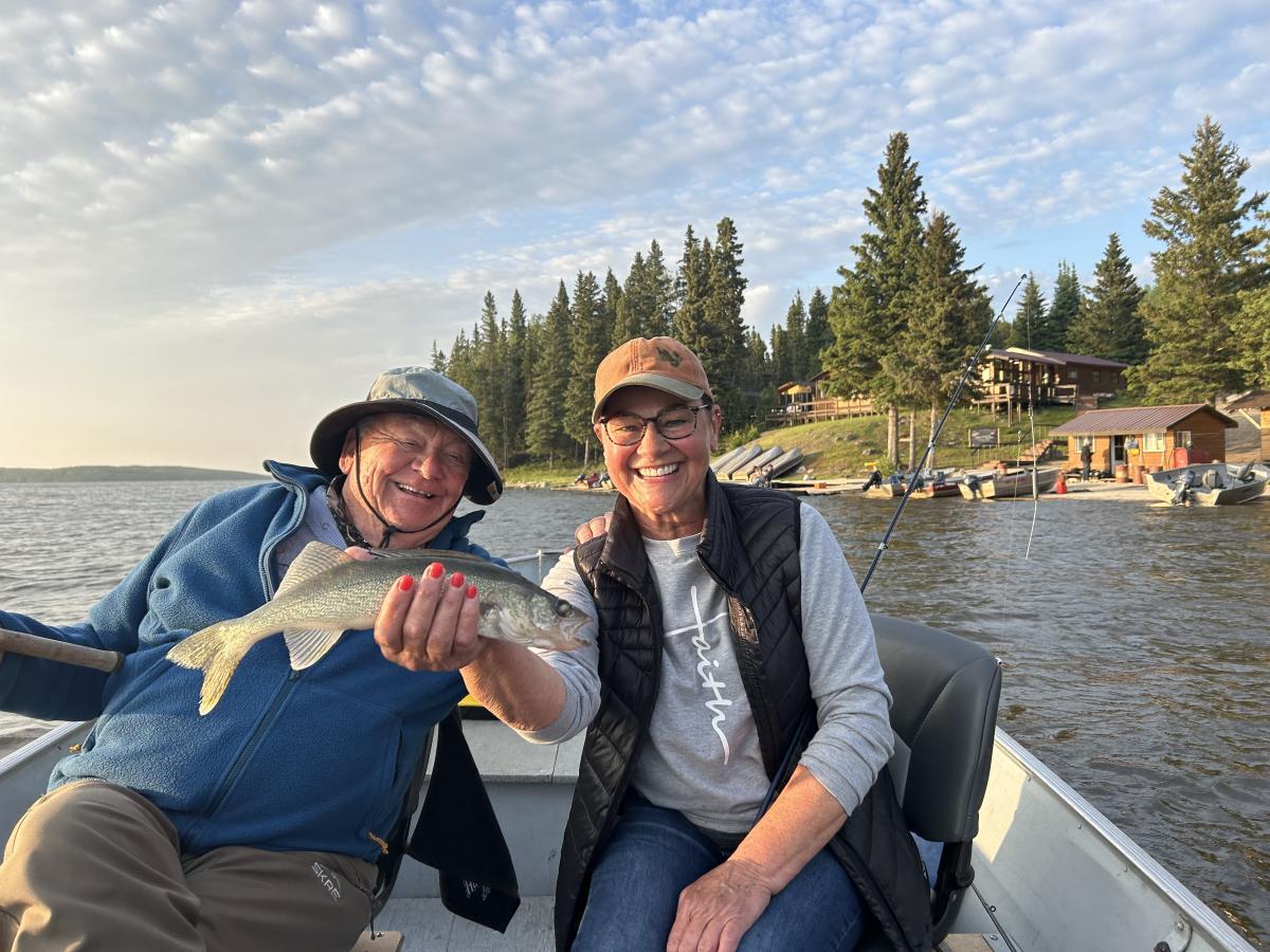 Manitoba Fly-In Walleye & Pike Fishing Trips Snow Lake Canada